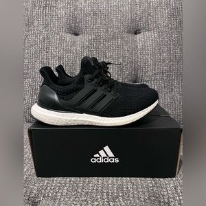 Women’s Adidas Ultraboost 4.0 DNA W